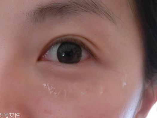 眼霜為什么要乳化？眼霜乳化的好處