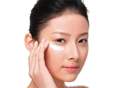 眼霜分年齡嗎？眼霜使用分年齡段嗎？