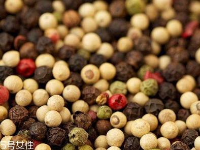 白胡椒可以吃嗎？白胡椒怎么吃？