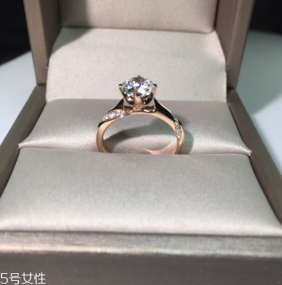鉆戒在香港買(mǎi)便宜多少？鉆戒在香港買(mǎi)比較便宜嗎？
