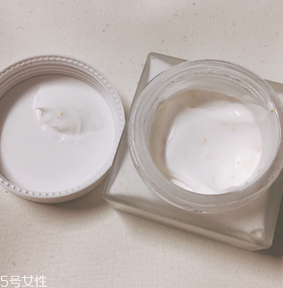 素顏霜大概多少錢(qián)？性價(jià)比高的素顏霜推薦
