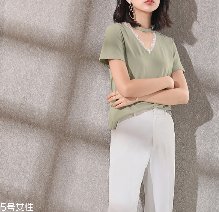 薄荷綠衣服怎么搭配？薄荷綠服裝搭配圖片