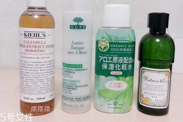 化妝水能涂眼部嗎？眼部可以涂化妝水嗎？