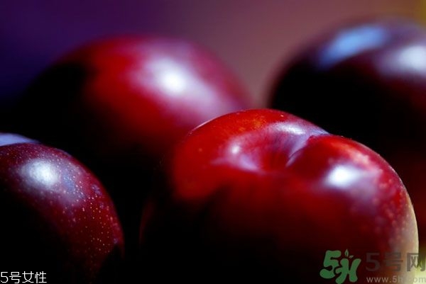 李子和灰子的區(qū)別？灰子的功效與作用