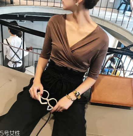 今年夏天流行什么上衣？夏季上衣流行元素