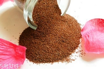 海藻面膜的功效與作用 用海藻面膜有什么好處？