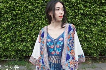 平胸女生夏天穿什么？平胸也能穿出高級(jí)感