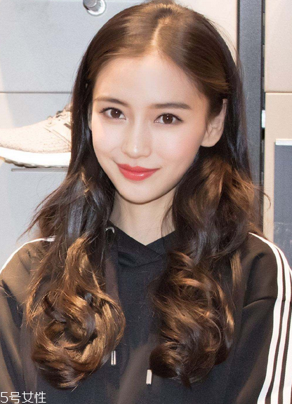 燙發(fā)每天必須打理嗎？燙發(fā)簡易打理方法