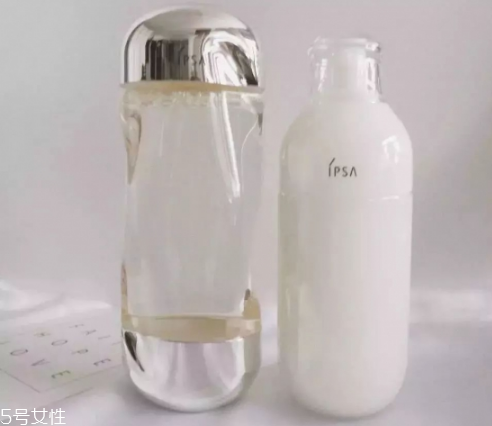 夏天用什么護(hù)膚品補水 適合夏天的水乳推薦