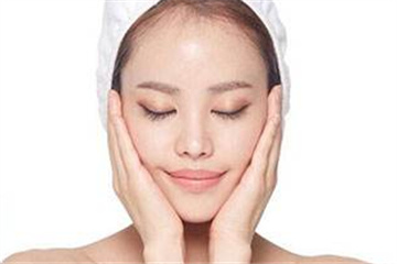 臉部水腫怎么消除？是什么原因