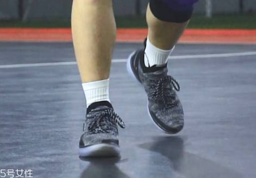nike kd 11測評 杜蘭特11代實(shí)戰(zhàn)表現(xiàn)