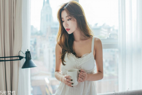 中醫(yī)養(yǎng)生如何看待女性閉經(jīng)原因？