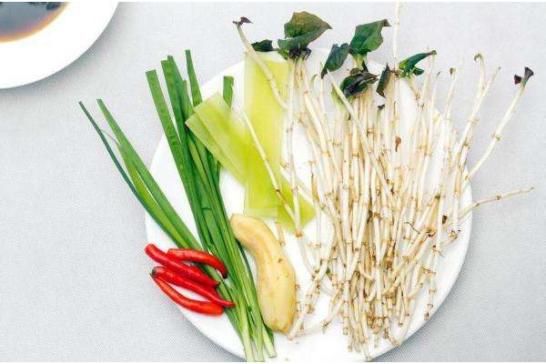折耳根不能和什么一起吃？折耳根食用好處多