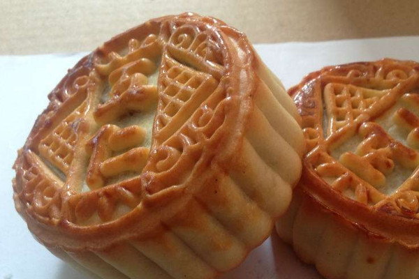 五仁月餅為什么難吃？購(gòu)買(mǎi)時(shí)注意看五仁月餅保質(zhì)期