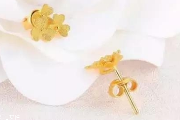 結婚買三金還是五金 看經濟狀況