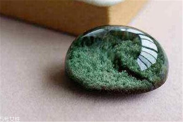 綠幽靈水晶價格 傳說中的財(cái)神水晶