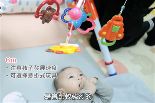 如何刺激寶寶的視覺、聽覺、觸覺發(fā)育