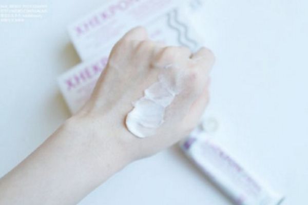 角質(zhì)層薄用什么護(hù)膚品？角質(zhì)層薄用什么洗面奶？