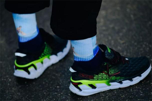 hoka one one跑鞋怎么樣 來看測評(píng)報(bào)告