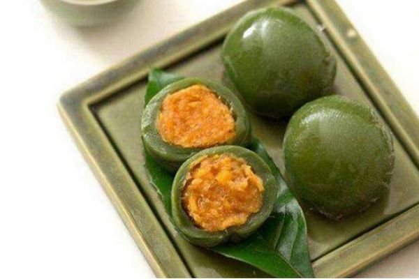 青團(tuán)吃多了不消化怎么辦 吃青團(tuán)的注意事項