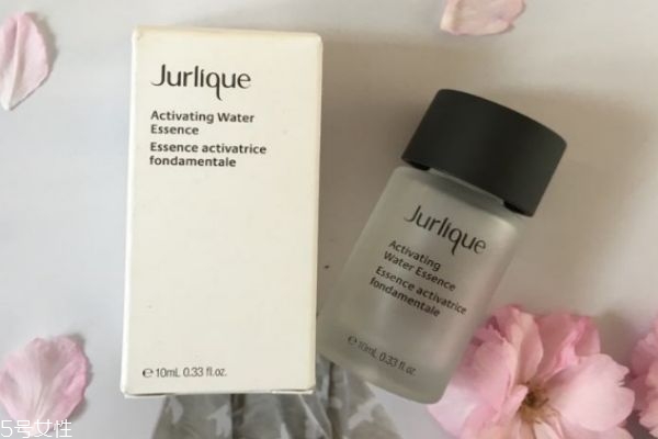 茱莉蔻精華水起泡沫 茱莉蔻精華水使用測評(píng)