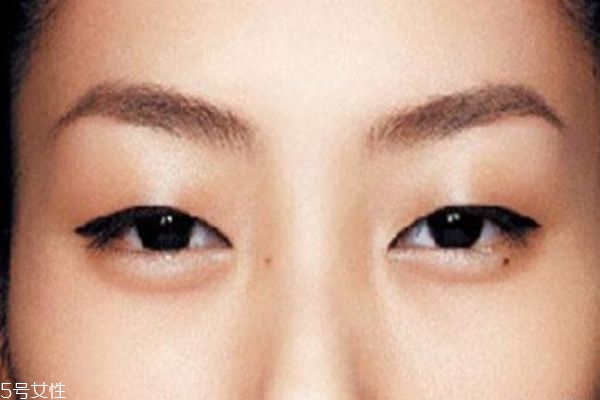 紋眼線好不好？?jī)?nèi)眼線會(huì)傷害眼睛嗎？
