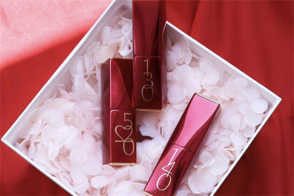 2019雅詩蘭黛520限定口紅禮盒在哪買 購(gòu)買地址推薦