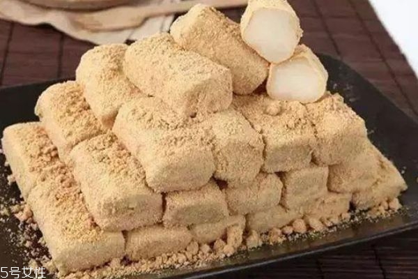 過(guò)新年為什么要吃年糕 過(guò)年吃年糕有什么寓意