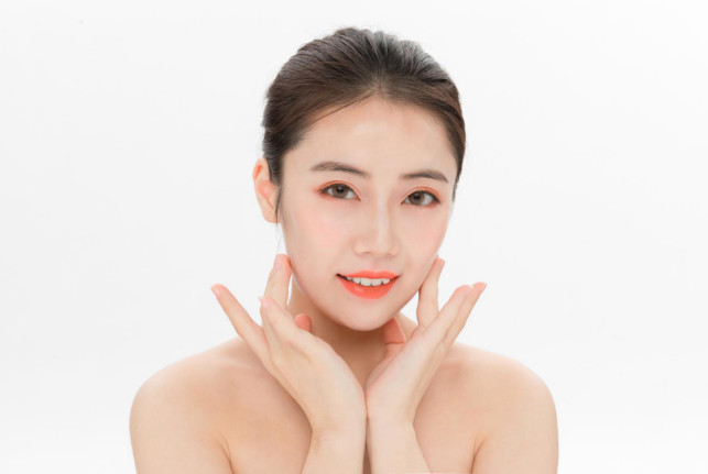 膠原蛋白粉品牌哪個(gè)好？你看湯臣倍健怎么樣