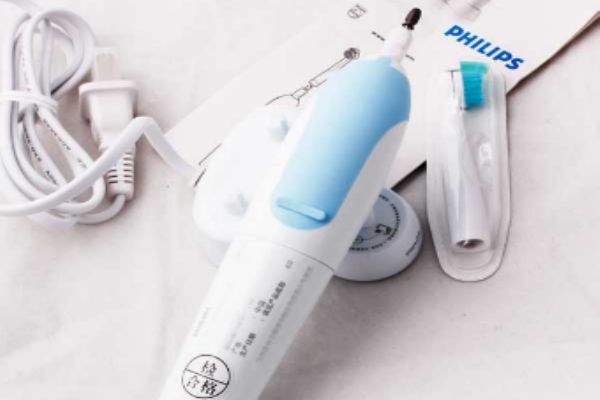 電動牙刷按鍵沒反應怎么回事 電動牙刷使用注意事項