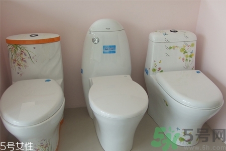 馬桶漏水的原因？馬桶漏水如何修理？