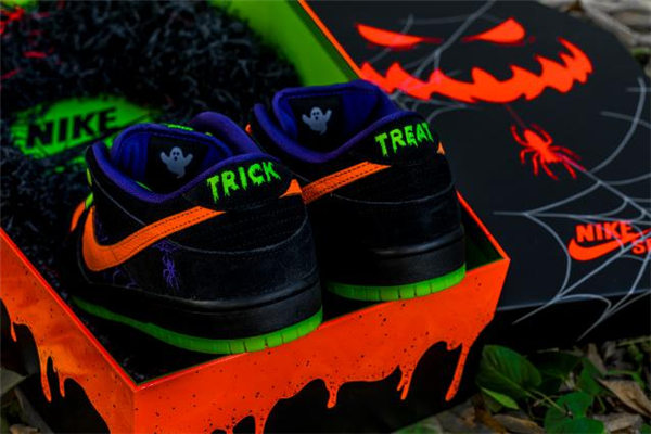 nike dunk sb萬(wàn)圣節(jié)開(kāi)箱測(cè)評(píng)-sb dunk low萬(wàn)圣節(jié)在哪買(mǎi)