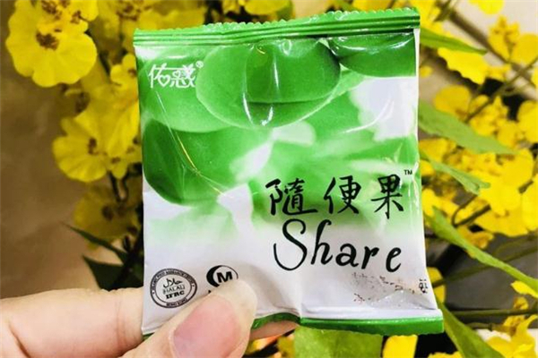隨便果能降血糖嗎 隨便果可以降血壓?jiǎn)?>
         				<strong>隨便果能降血糖嗎 隨便果可以降血壓?jiǎn)?/strong>
         			</a>
         				<p>可能在大多數(shù)人的印象中，隨便果的作用都是減肥和緩解便秘的，但其實(shí)隨便果還有很多我們意想不到的功效，下面就來(lái)了解下它能不能降血糖和血壓吧。</p>
         		</li> 
                                               <li>
         			<a href=