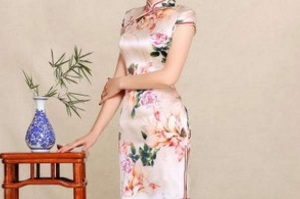 旗袍是什么年代出現的 旗袍的發(fā)展演變