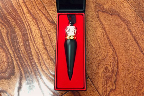 蘿卜丁口紅價(jià)格官方 蘿卜丁口紅最貴的一款多少錢(qián)