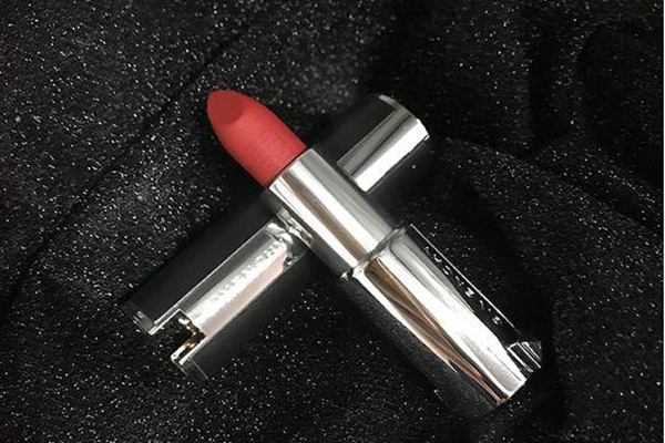 紀(jì)梵希口紅最火色號(hào) 紀(jì)梵?？诩t的寓意