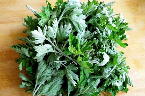 艾草放枕頭里睡覺(jué)好不好 艾草放枕頭里的作用