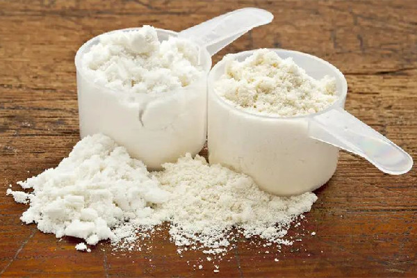 蛋白粉哪個牌子好？蛋白粉可以和奶粉一起喝嗎？